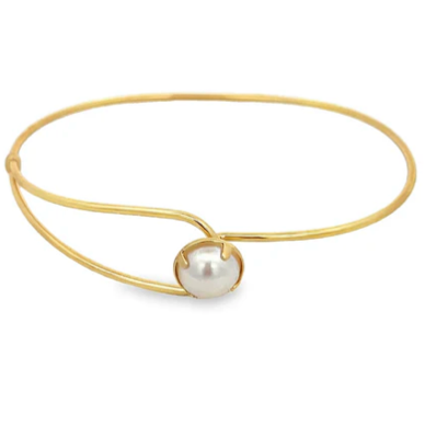 Pearl Buckle Bangle